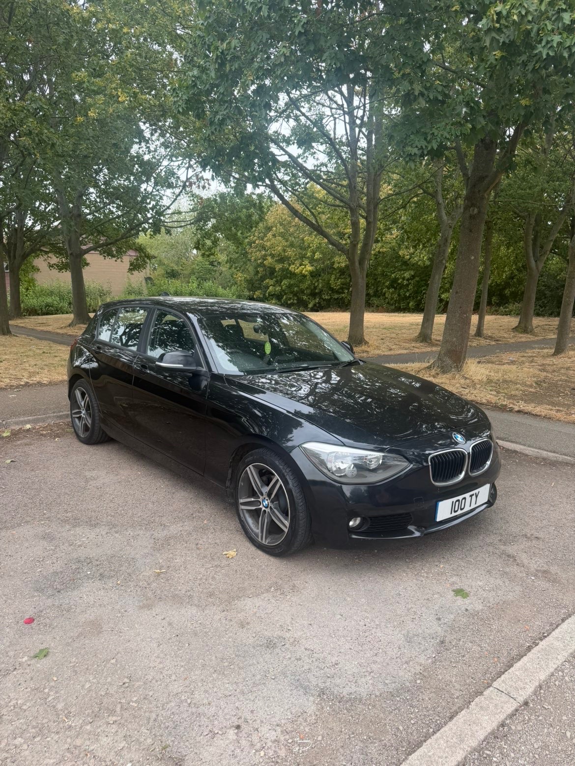 BMW 1 SERIES (OLD SHAPE)