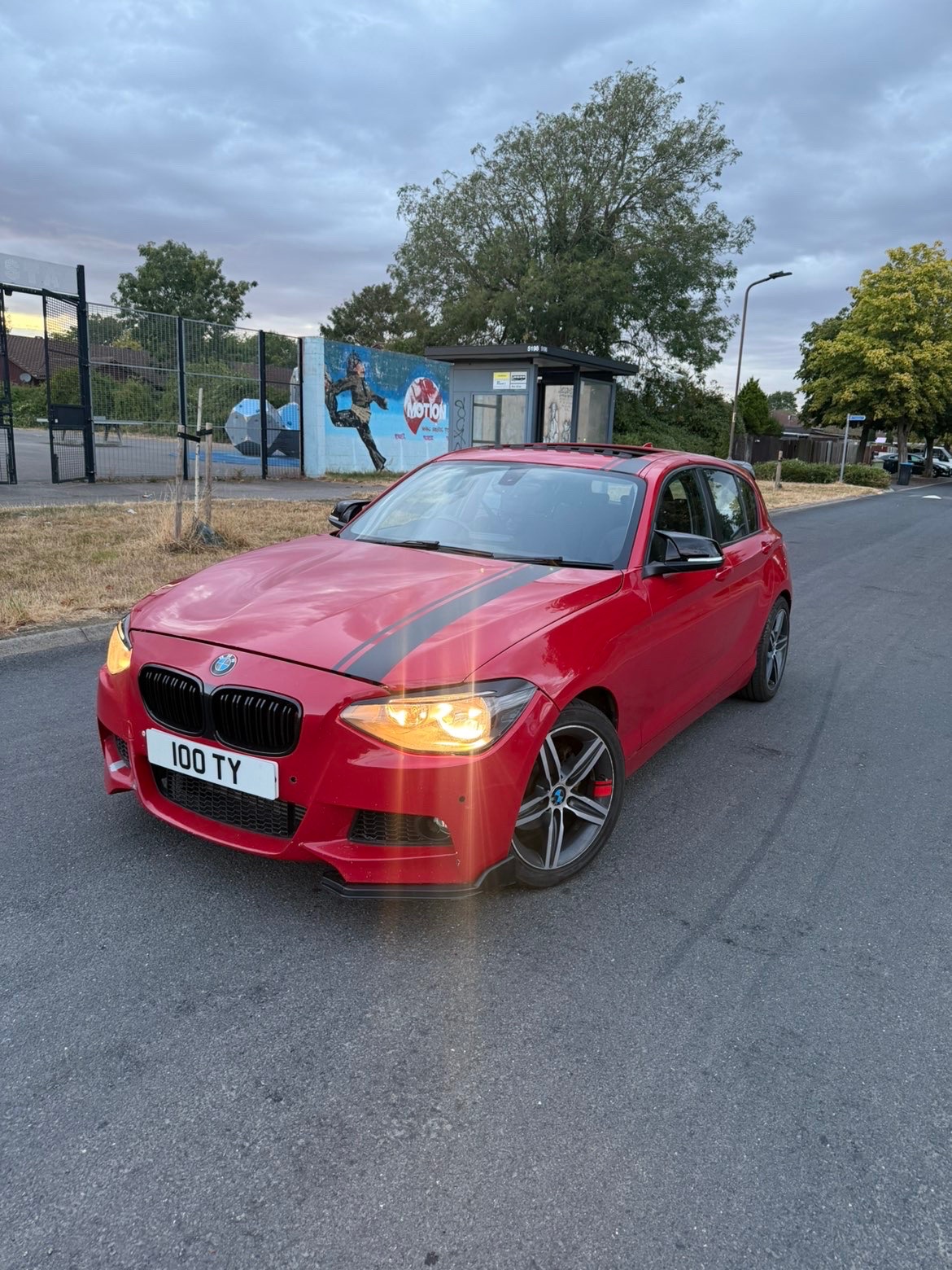 BMW 1 SERIES (RED)